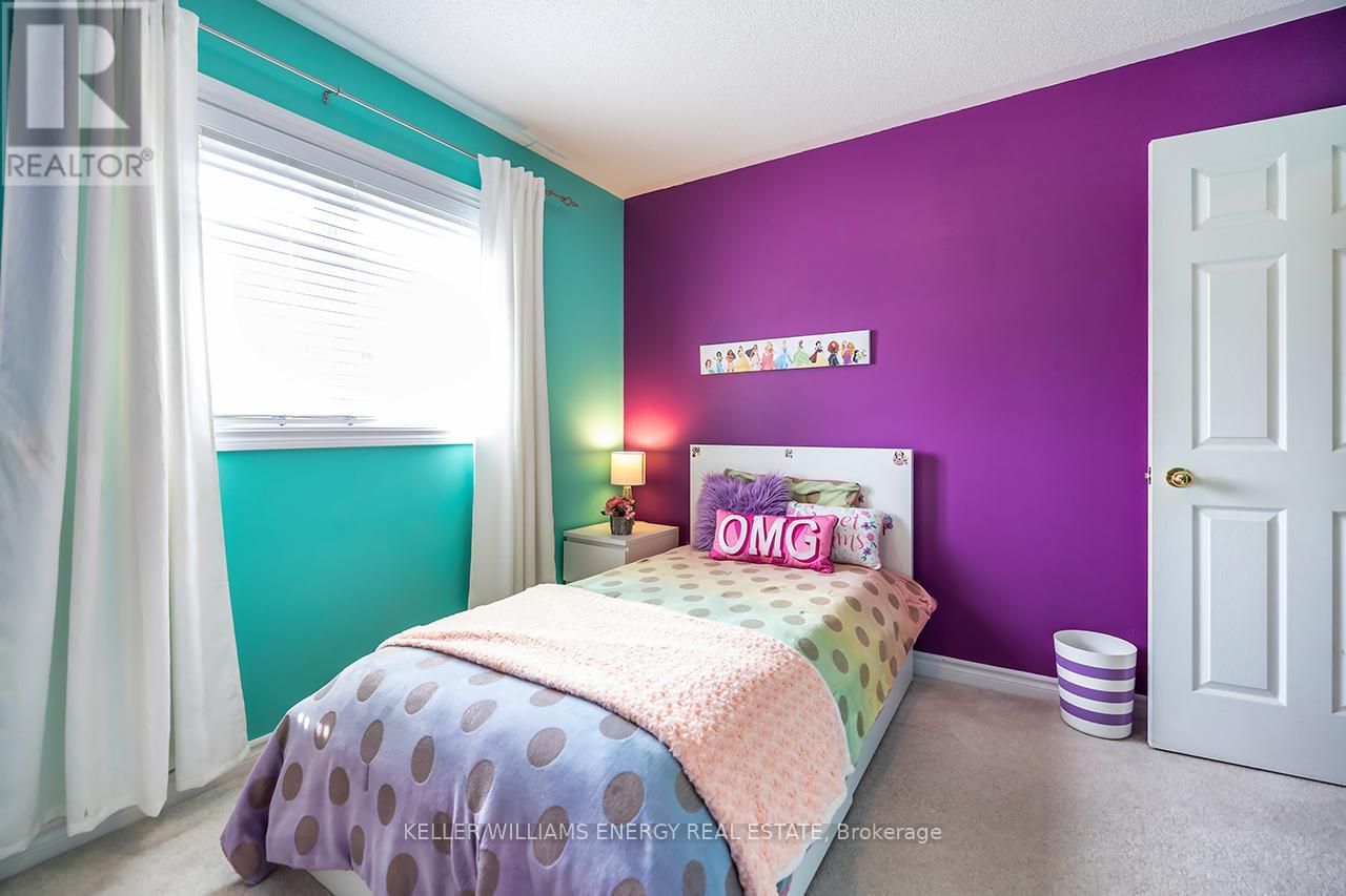 49 Harkness Drive, Whitby, Ontario L1R 0C5 - Photo 29 - E13121088
