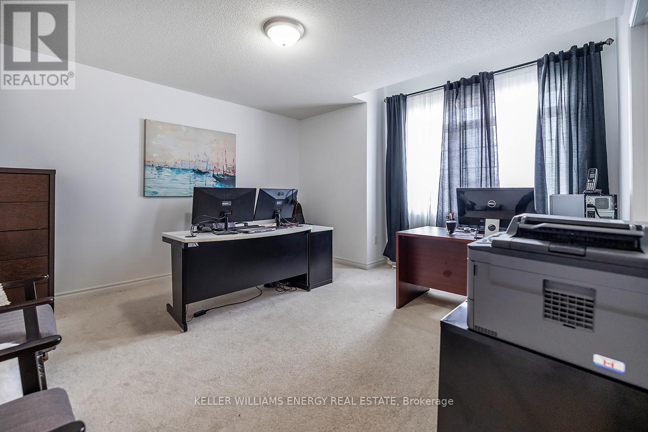 49 Harkness Drive, Whitby, Ontario L1R 0C5 - Photo 33 - E13121088