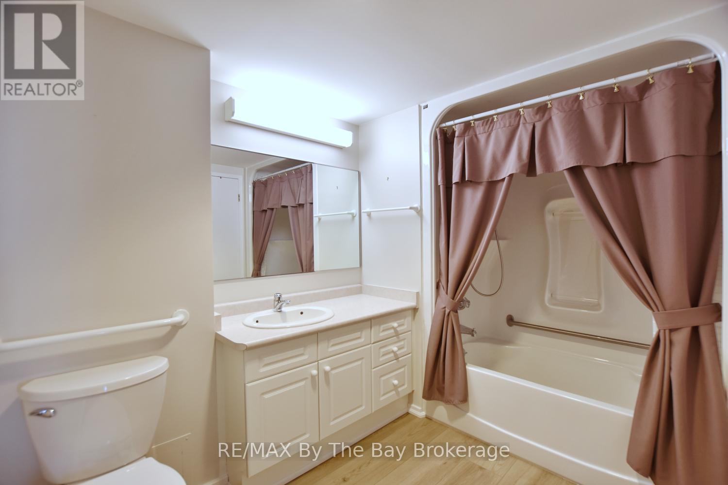 109 - 49 Raglan Street, Collingwood, Ontario L9Y 4X1 - Photo 19 - S13121174
