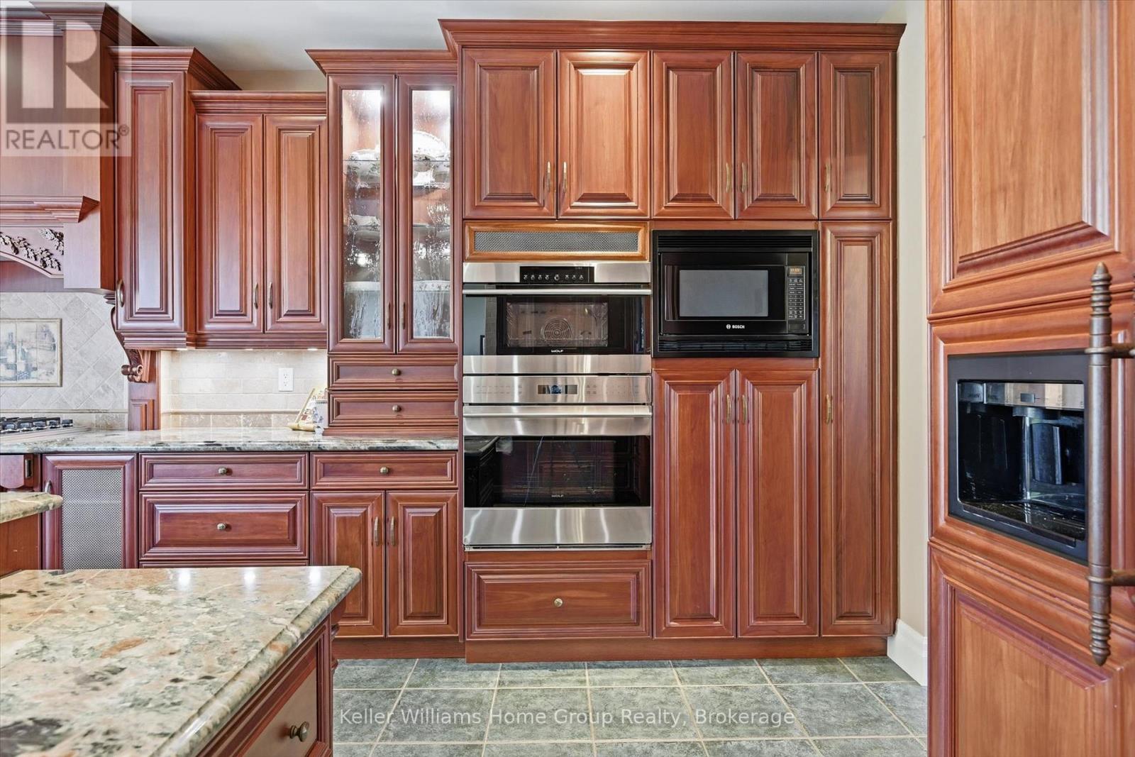 6423 Chelsea Road, Burlington, Ontario  L7P 0M8 - Photo 15 - W13121060