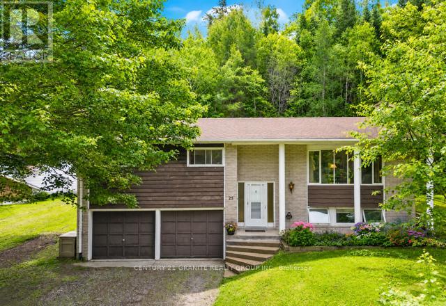 25 FOREST HILL ROAD, Bancroft, Ontario