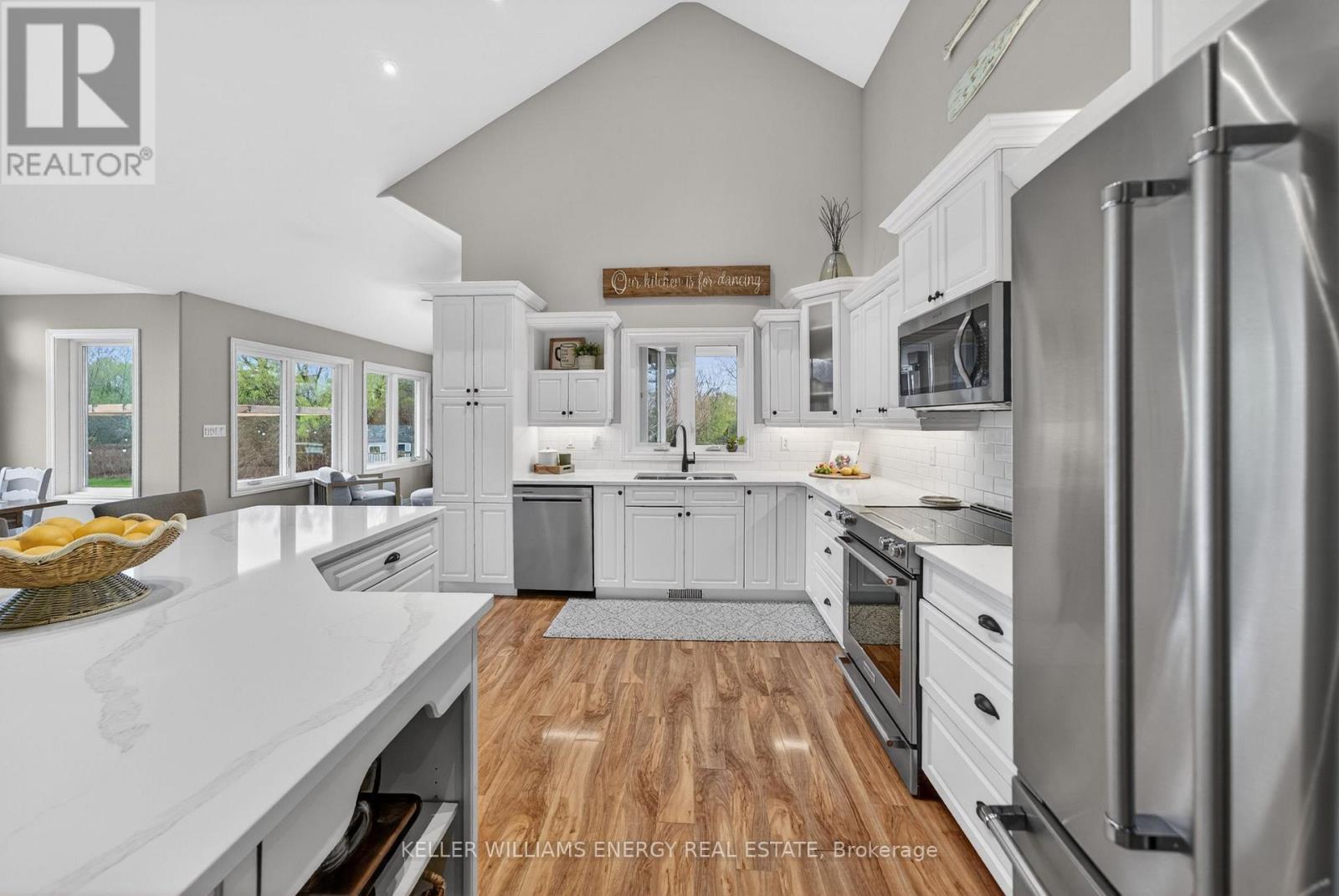 1001 County Road 8, Prince Edward County, Ontario  K0K 2T0 - Photo 11 - X13121166