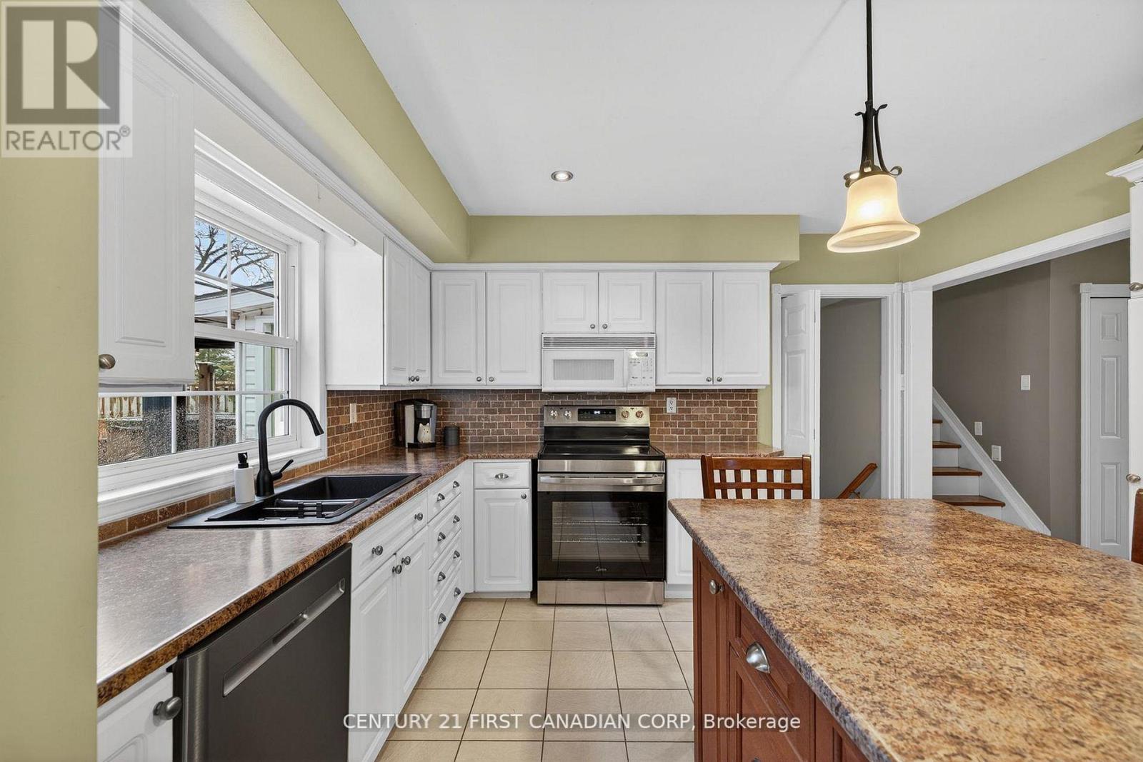 16 Gustin Avenue, London South, Ontario  N6P 1C2 - Photo 11 - X13121046