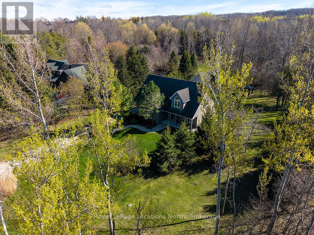 166 Sunset Boulevard, Blue Mountains, Ontario  N0H 2P0 - Photo 3 - X13121176