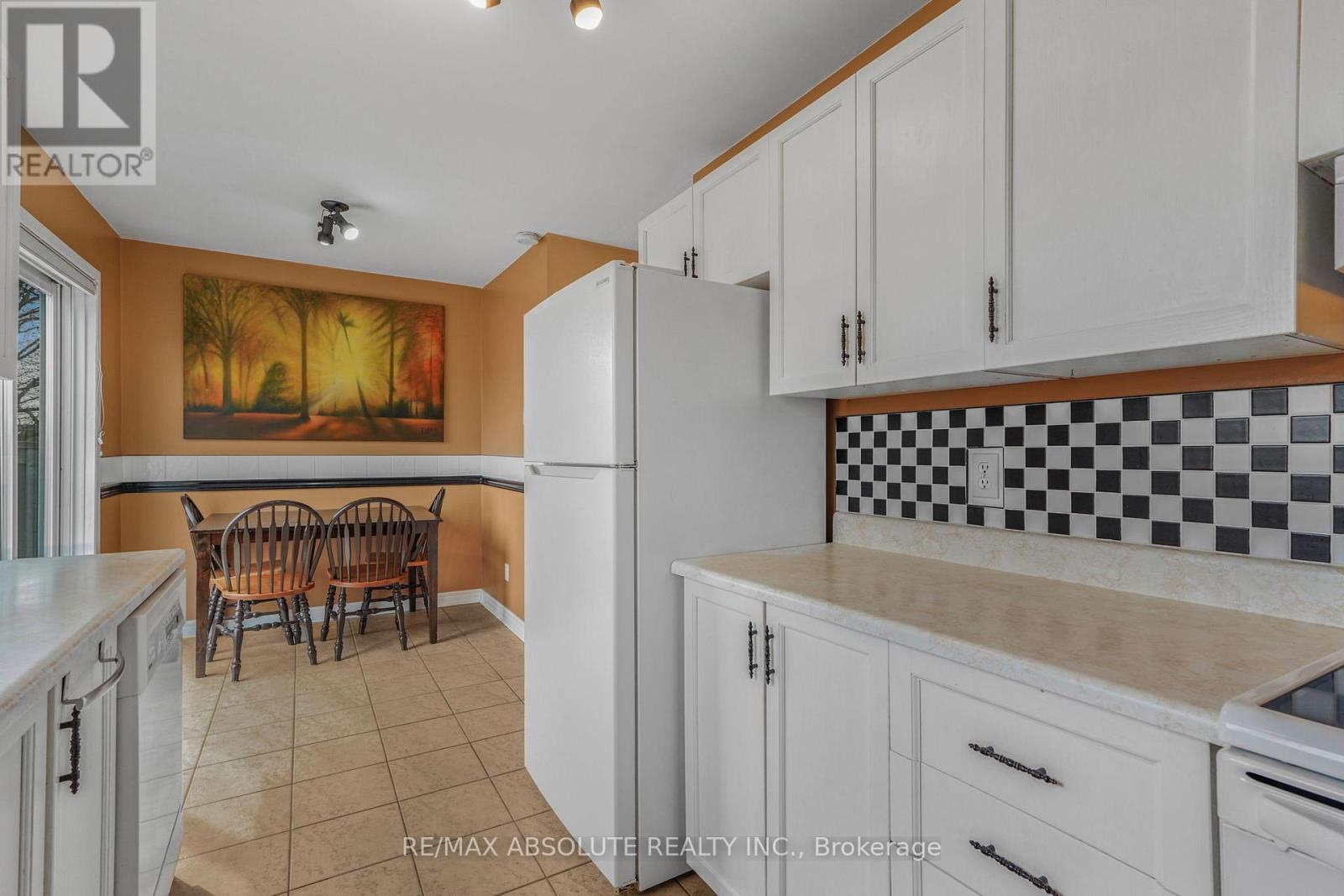 1970 Colorado Lane, Ottawa, Ontario  K1C 6T9 - Photo 12 - X13120924