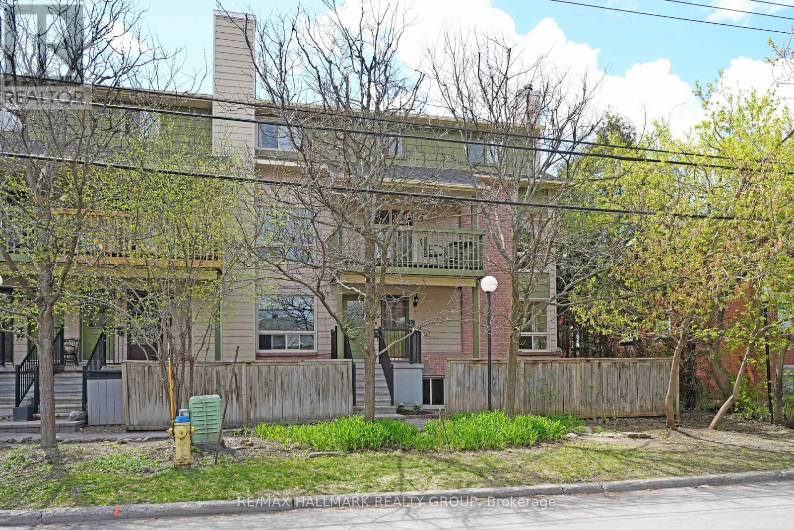 262A PRESLAND ROAD, Ottawa, Ontario