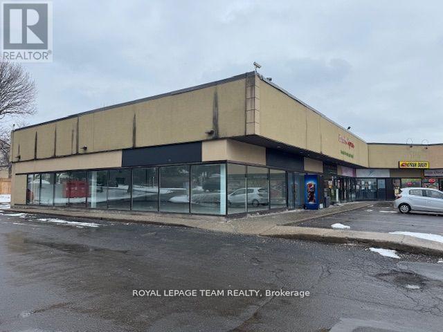 100 CASTLEFRANK ROAD, Ottawa, Ontario