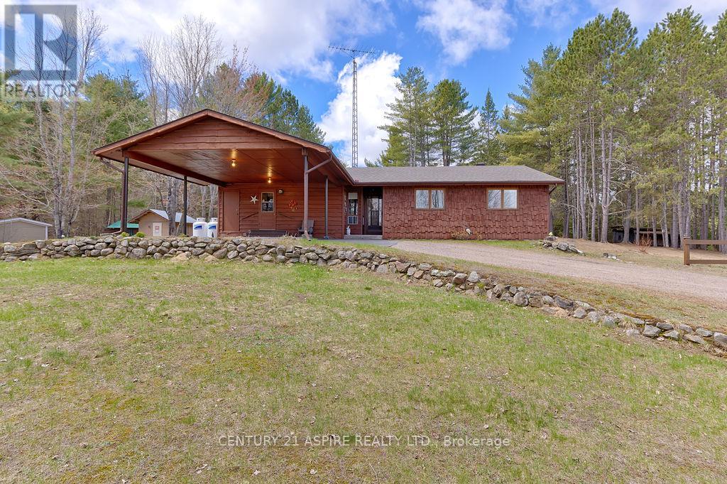 212 EICHSTAEDT ROAD, Petawawa, Ontario