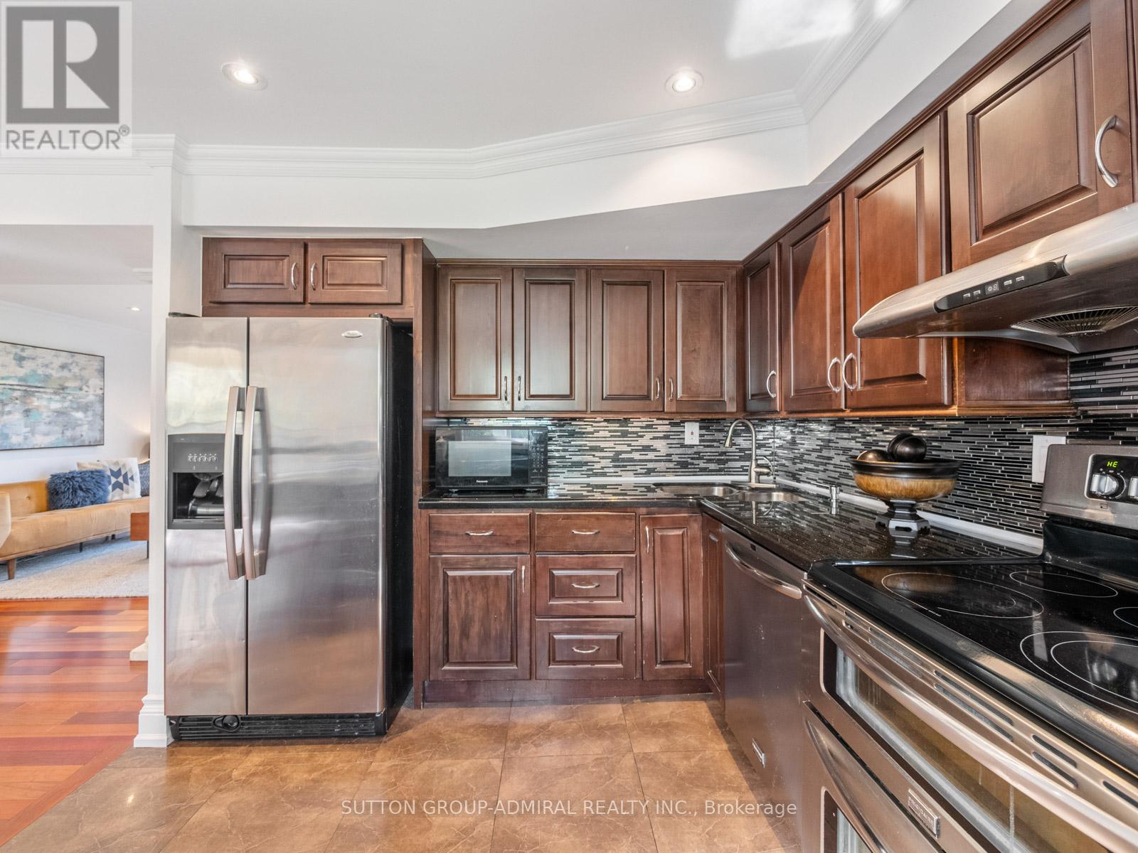 21 Rialto Drive, Toronto, Ontario  M3A 2N7 - Photo 12 - C13120944