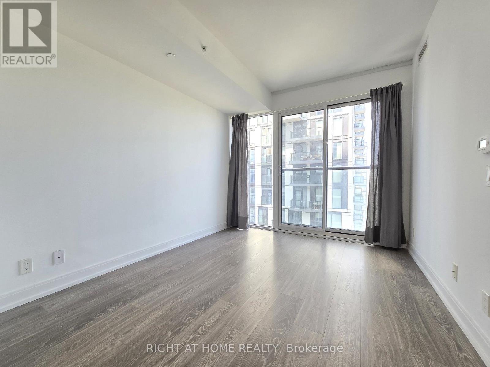 3802 - 181 Dundas Street E, Toronto, Ontario  M5A 4R6 - Photo 4 - C13121028
