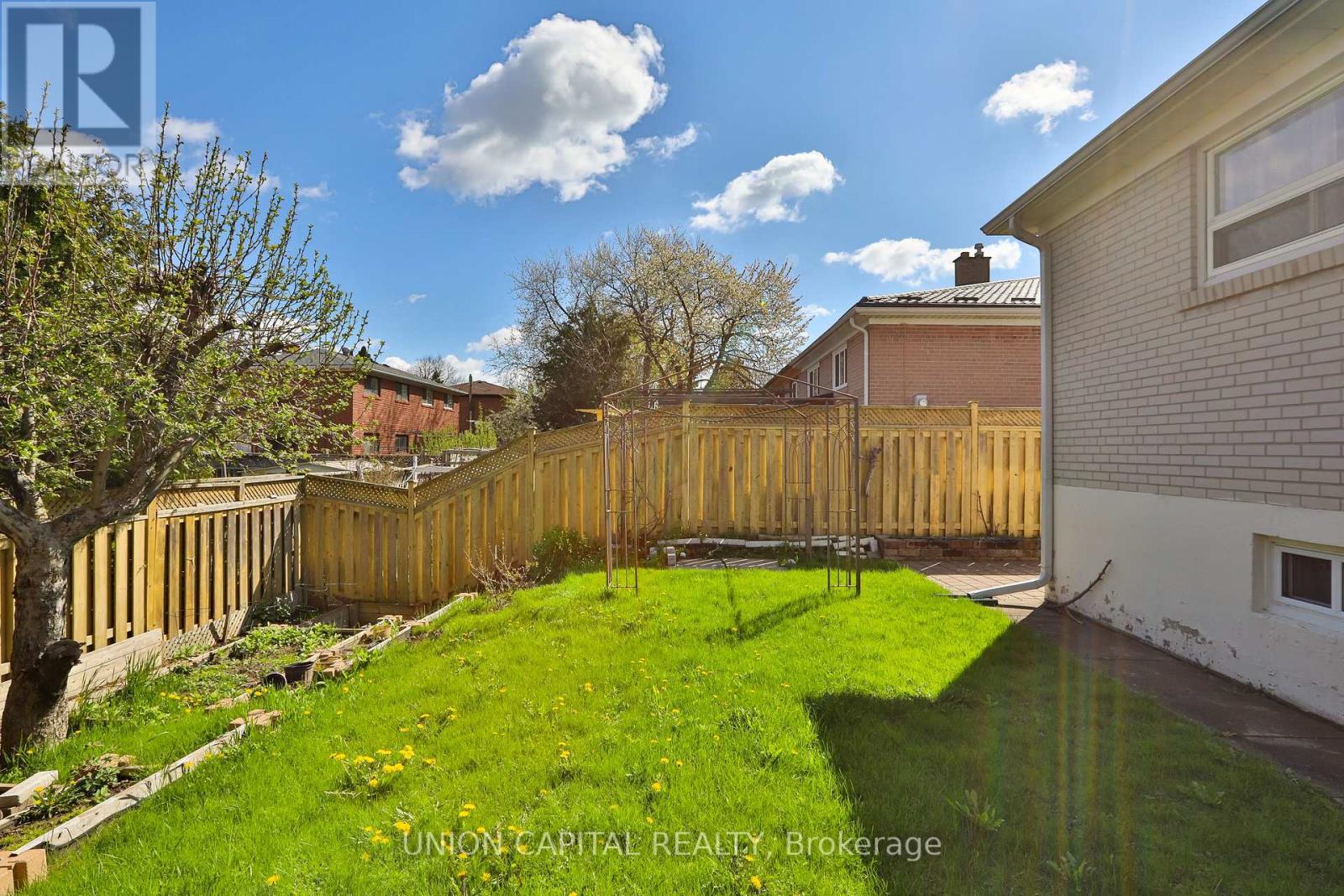 Basement - 168 Old Sheppard Avenue, Toronto, Ontario M2J 3L9 - Photo 16 - C13121086