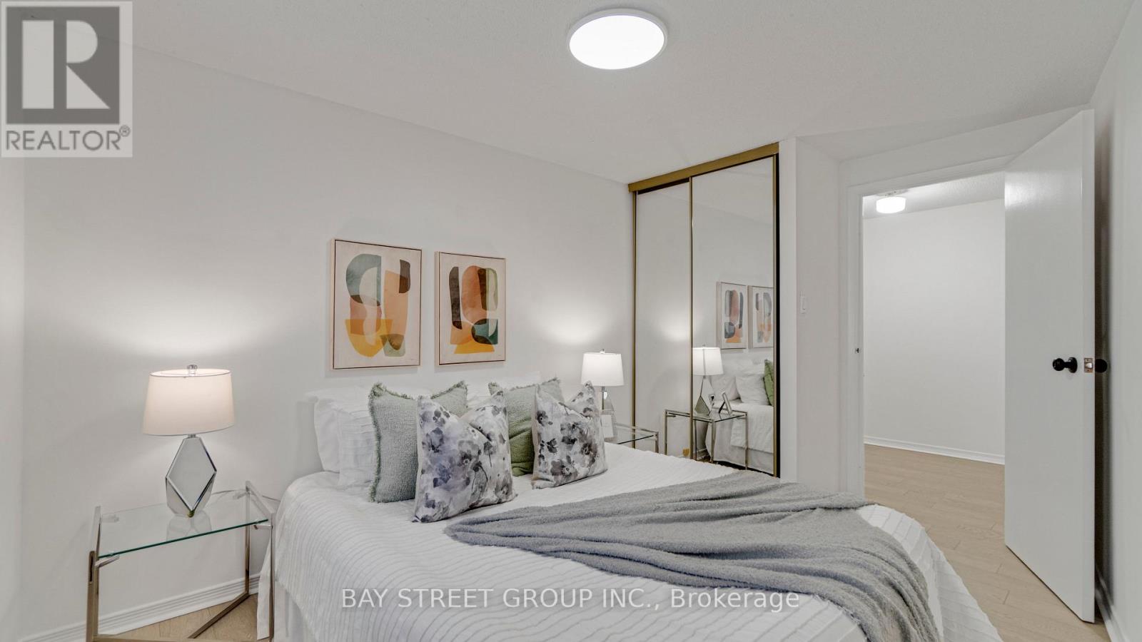 58 Yellow Birchway, Toronto, Ontario  M2H 2T3 - Photo 26 - C13121118