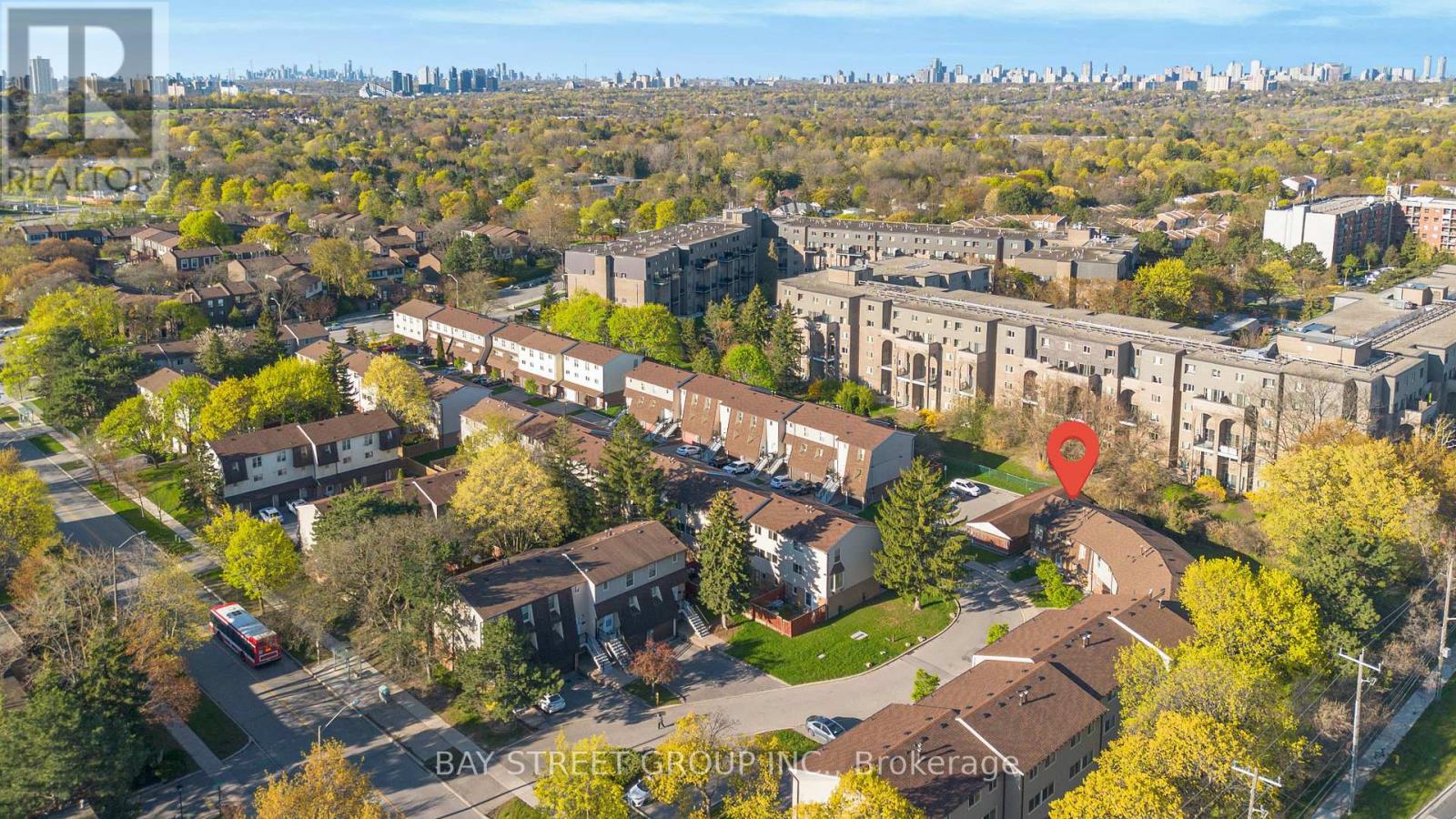 58 Yellow Birchway, Toronto, Ontario  M2H 2T3 - Photo 4 - C13121118