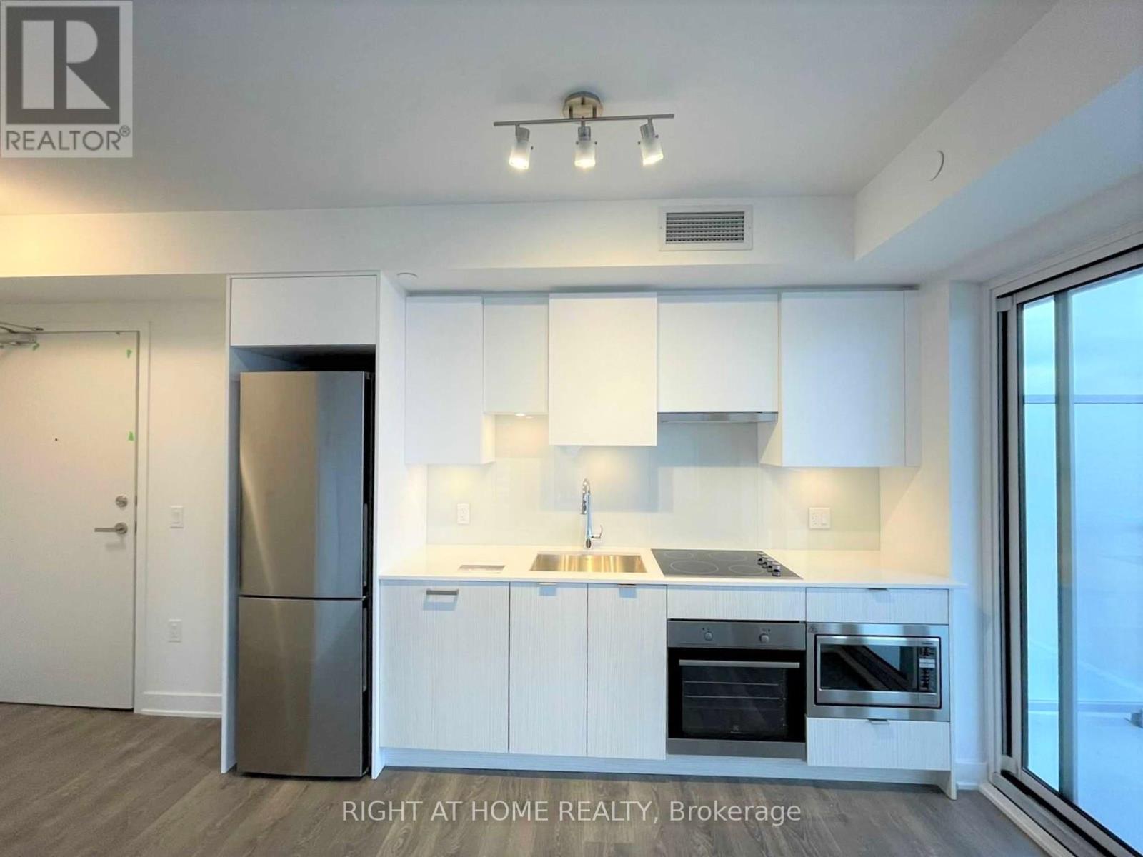 3104 - 195 Redpath Avenue, Toronto, Ontario  M4P 0E4 - Photo 8 - C13121324