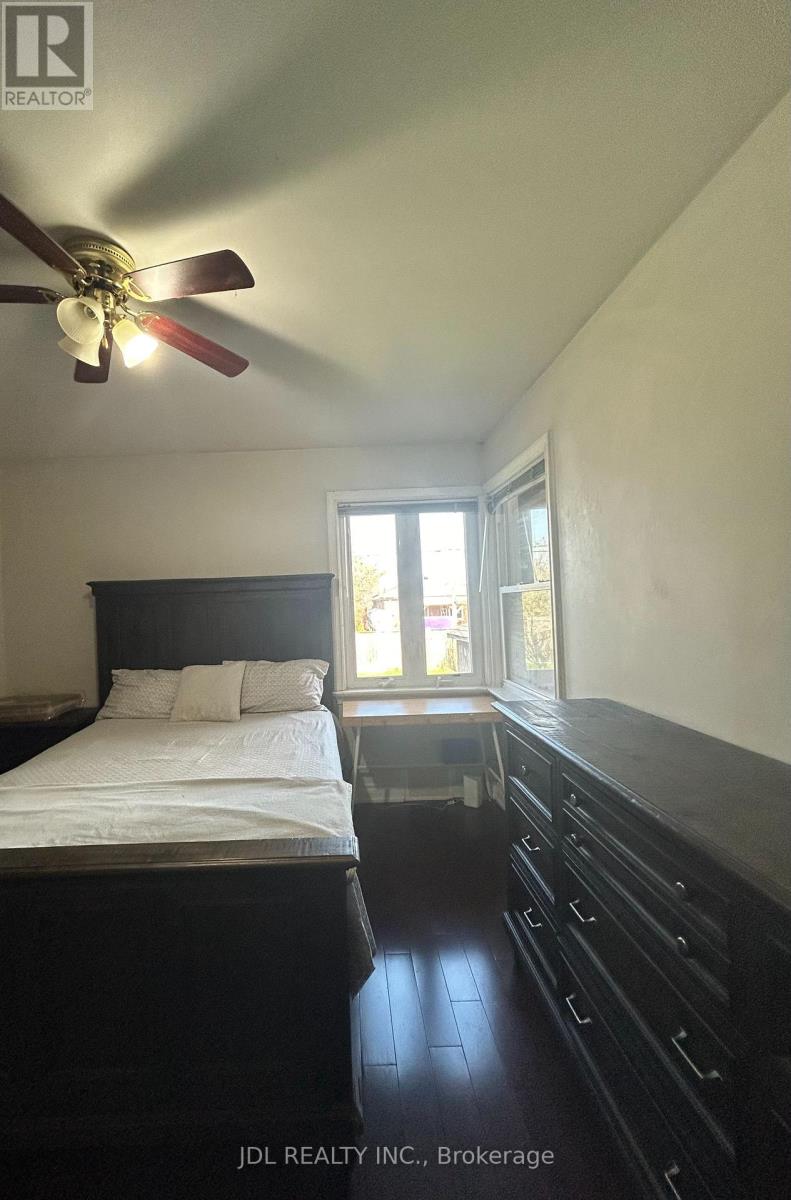 Main Floor - 107 Lilian Dr Drive, Toronto, Ontario  M1R 3W4 - Photo 7 - E13120980