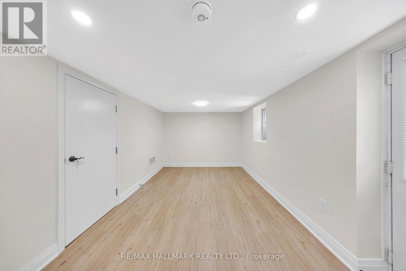 2 - 28 Furlong Court, Toronto, Ontario  M1J 1Y8 - Photo 3 - E13121326