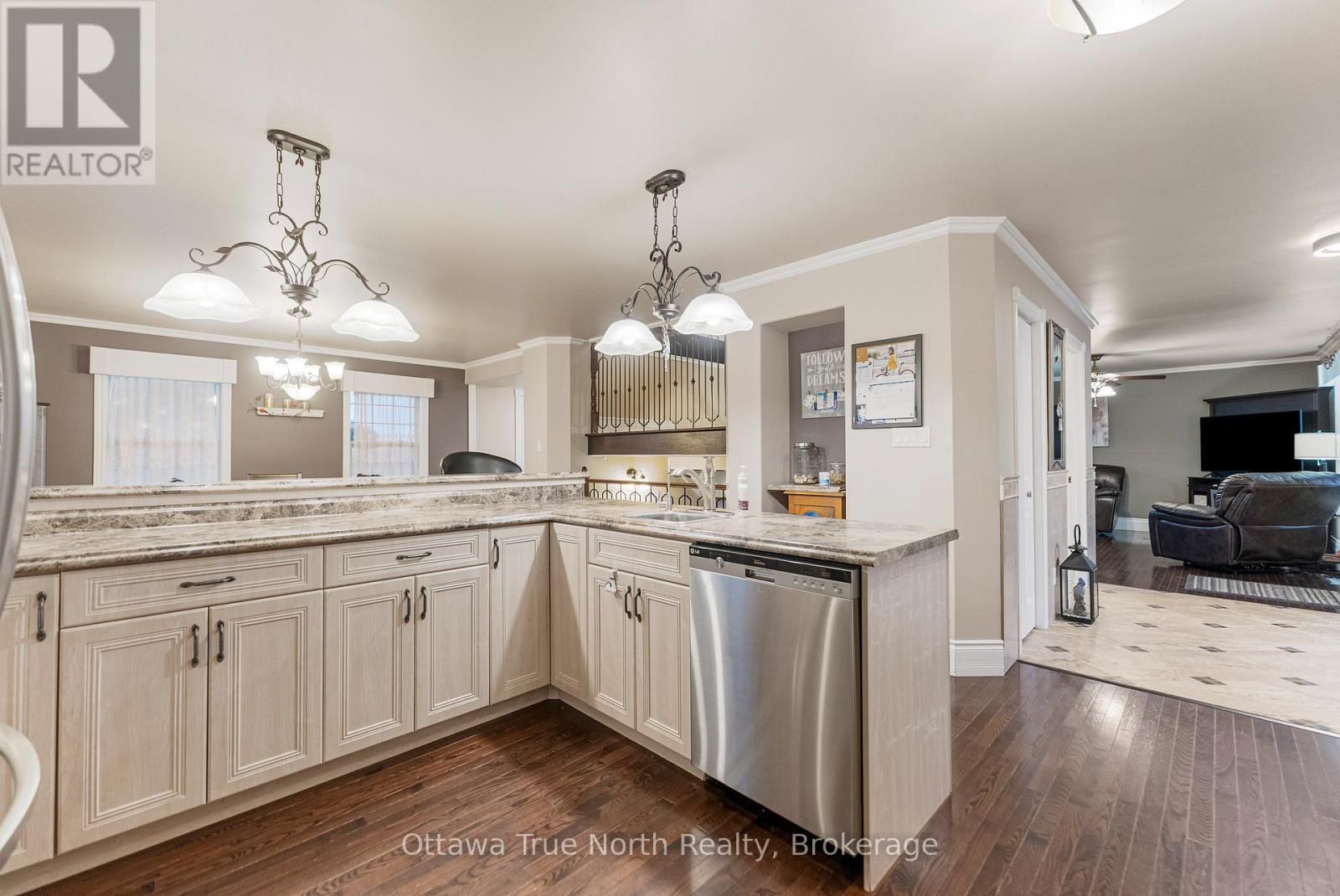 1563 Hwy 132 Road, Admaston/bromley, Ontario  K7V 3Z5 - Photo 19 - X12913298