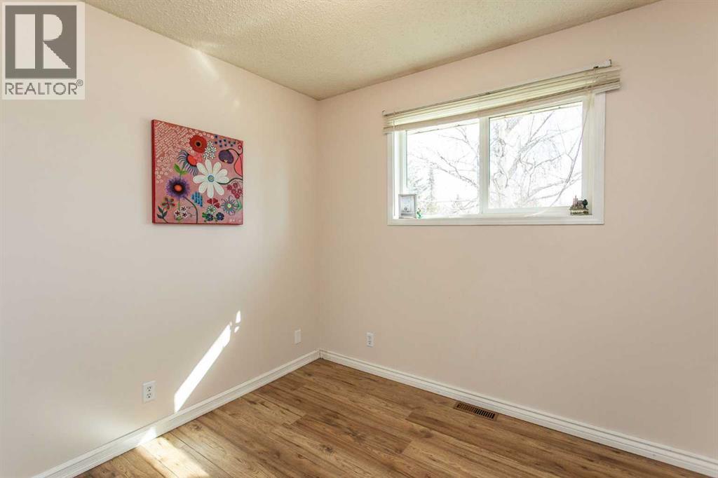 62 Nance Avenue, Red Deer, Alberta  T4S 1Z2 - Photo 12 - A2309907