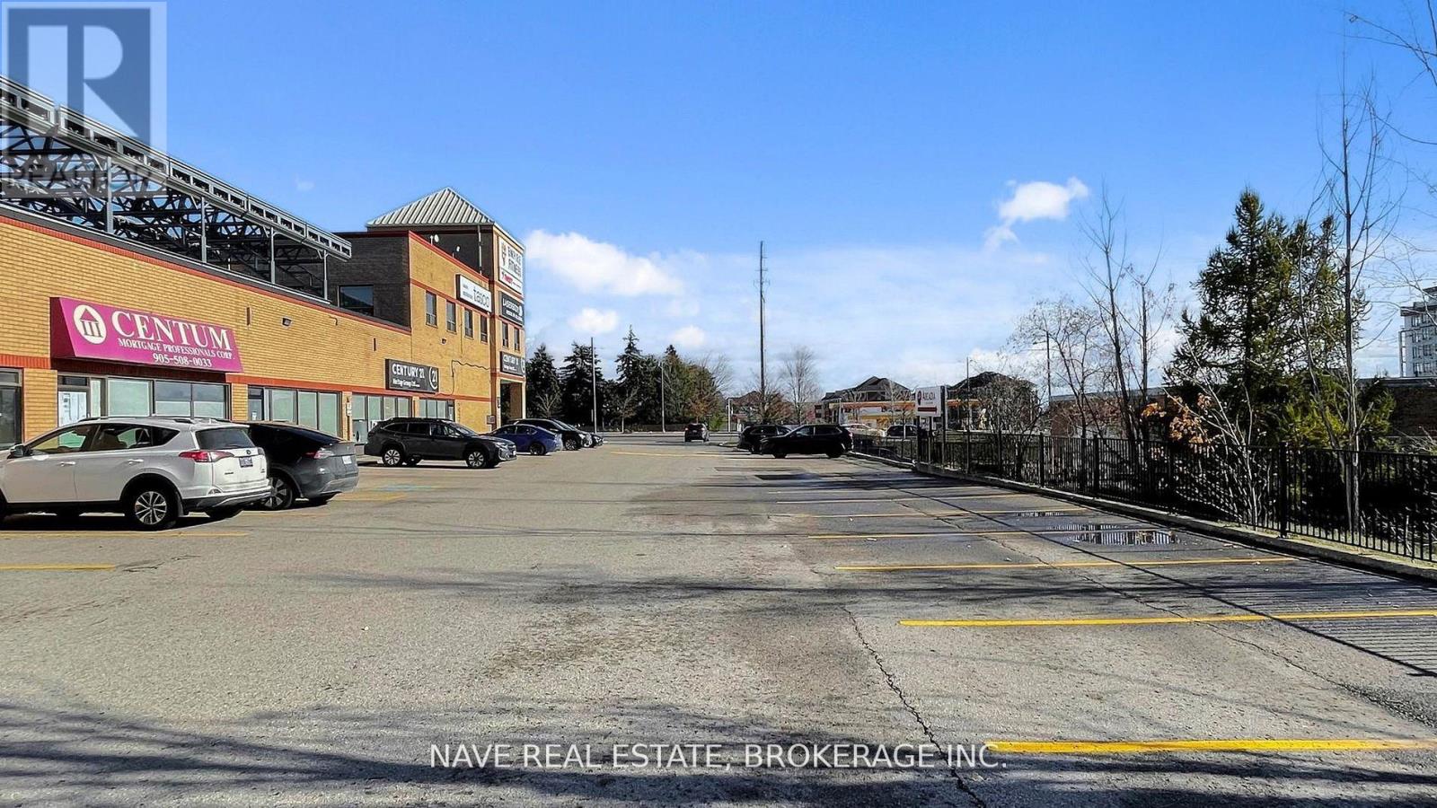 9 - 11160 Yonge Street, Richmond Hill, Ontario L4C 0J6 - Photo 3 - N13121254