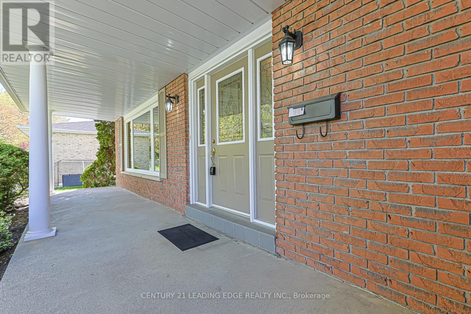 37 John Dexter Place, Markham, Ontario  L3P 3G2 - Photo 3 - N13121292