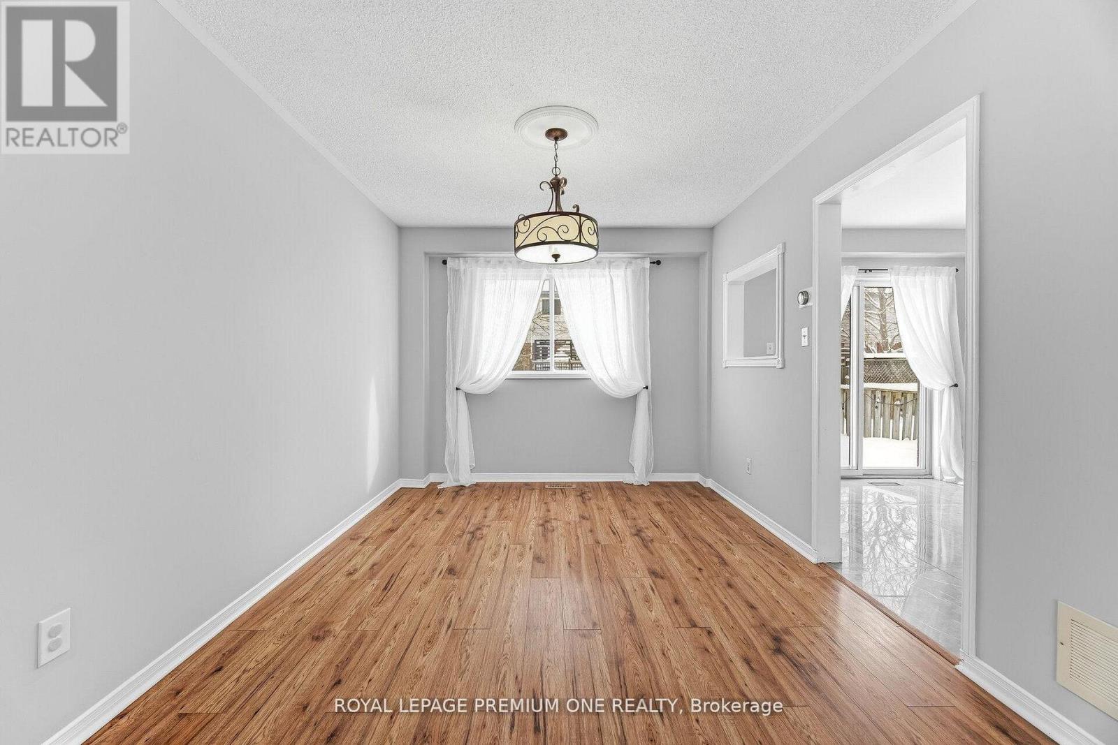 69 Mcknight Crescent, New Tecumseth (Tottenham), Ontario  L0G 1W0 - Photo 17 - N13121320