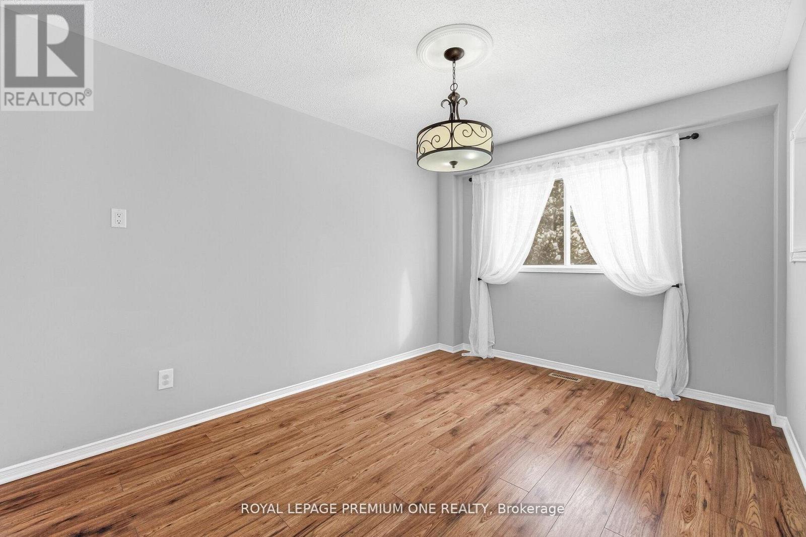 69 Mcknight Crescent, New Tecumseth (Tottenham), Ontario  L0G 1W0 - Photo 19 - N13121320