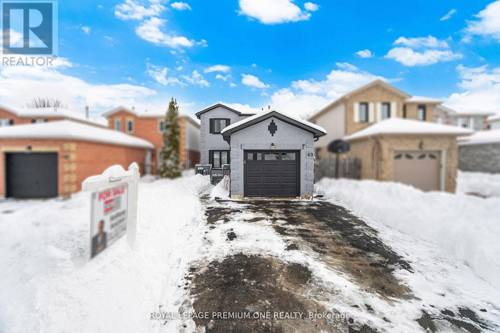 69 Mcknight Crescent, New Tecumseth (Tottenham), Ontario  L0G 1W0 - Photo 2 - N13121320