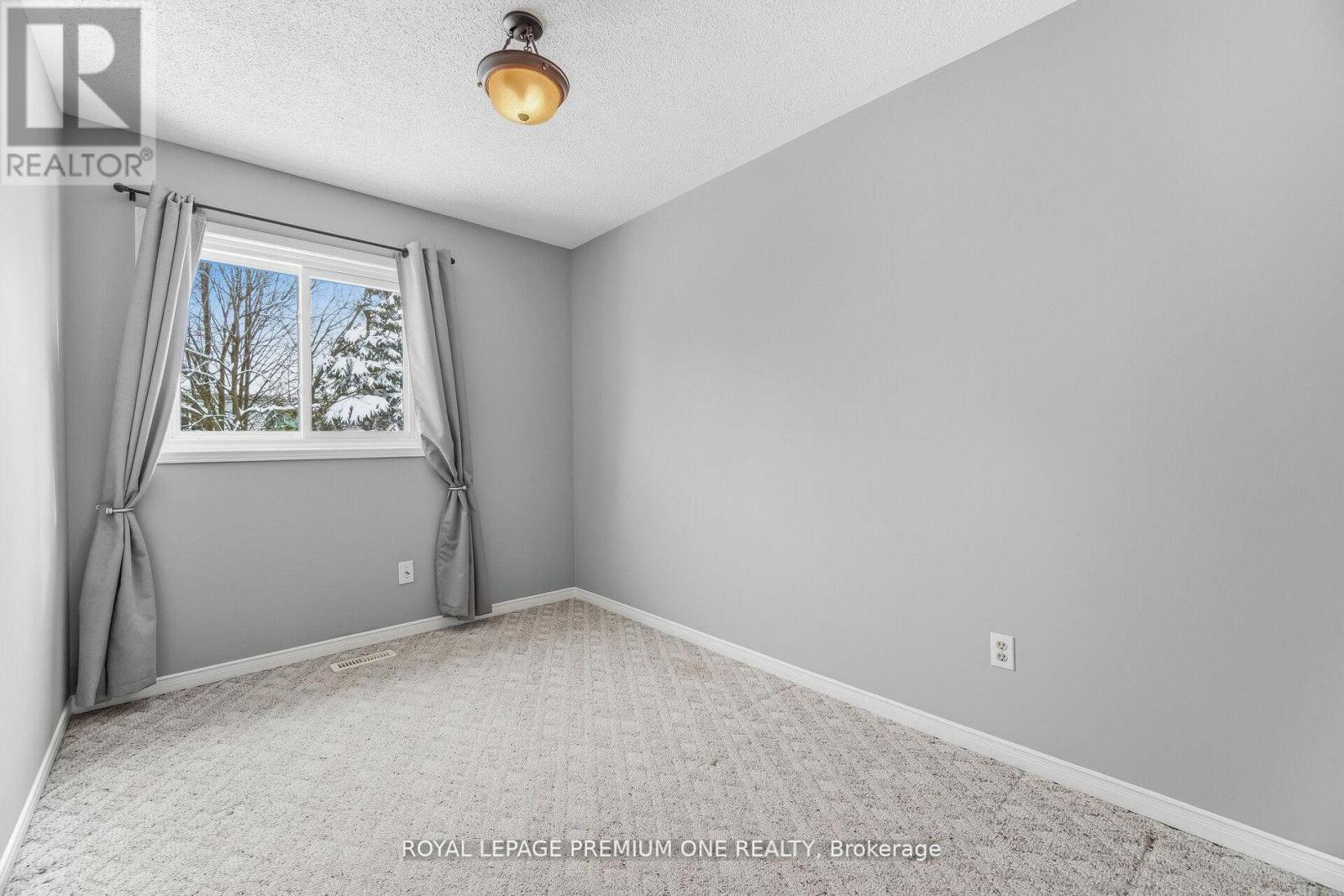 69 Mcknight Crescent, New Tecumseth (Tottenham), Ontario  L0G 1W0 - Photo 35 - N13121320