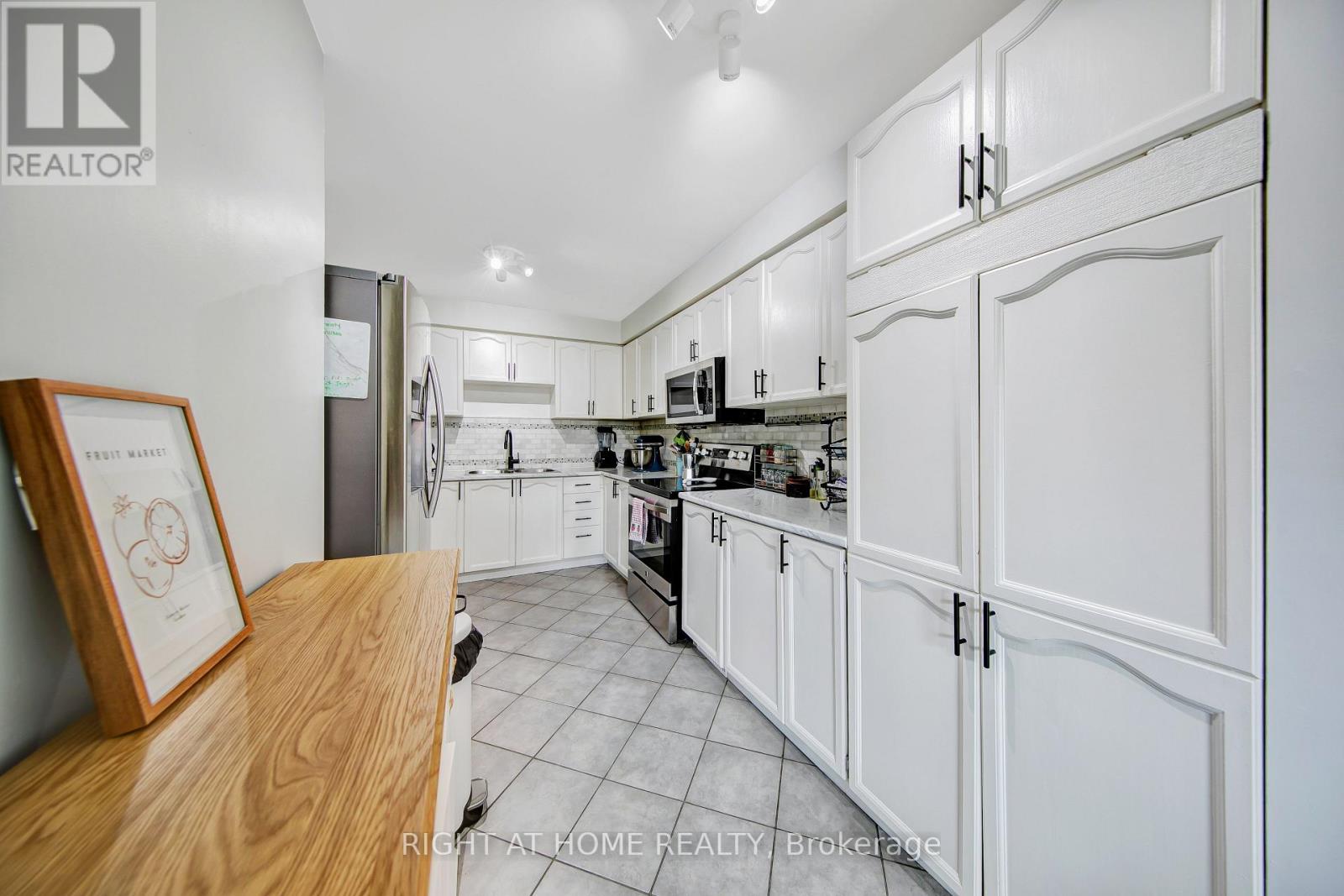 11 Potter Crescent, New Tecumseth (Tottenham), Ontario  L0G 1W0 - Photo 9 - N13121372