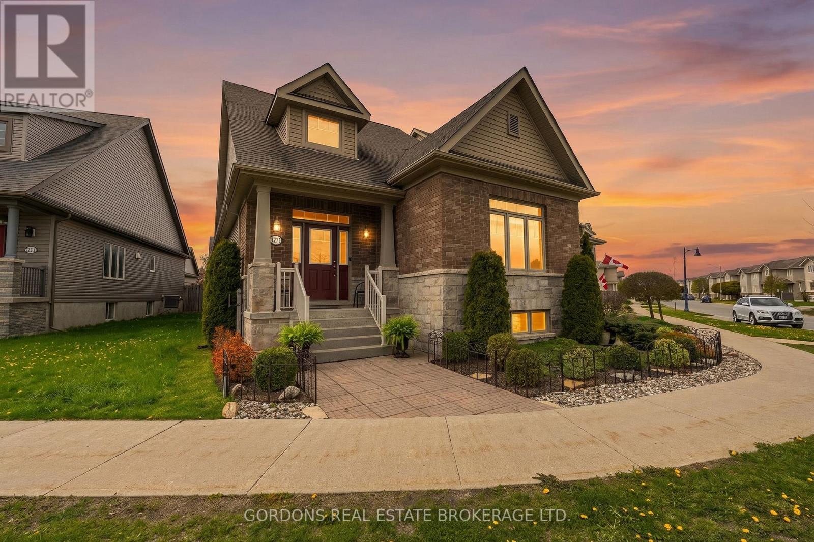 1271 CROSSFIELD AVENUE, Kingston, Ontario