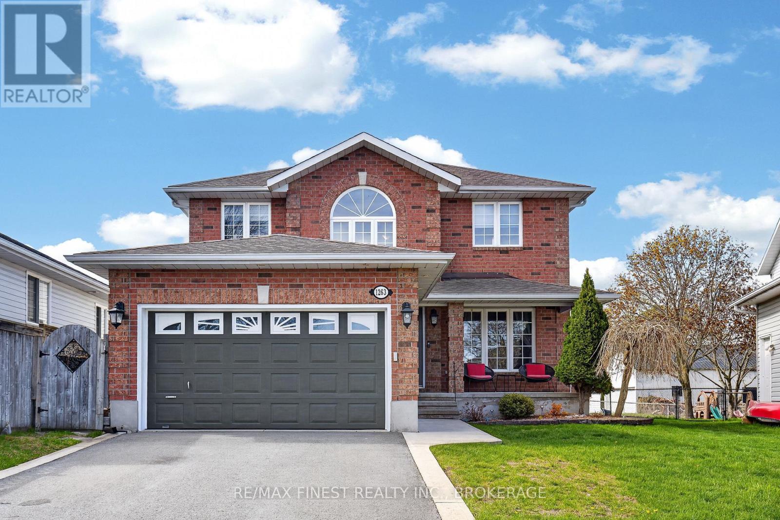 $799,900.001263 Longwood Terrace, Kingston, Ontario
