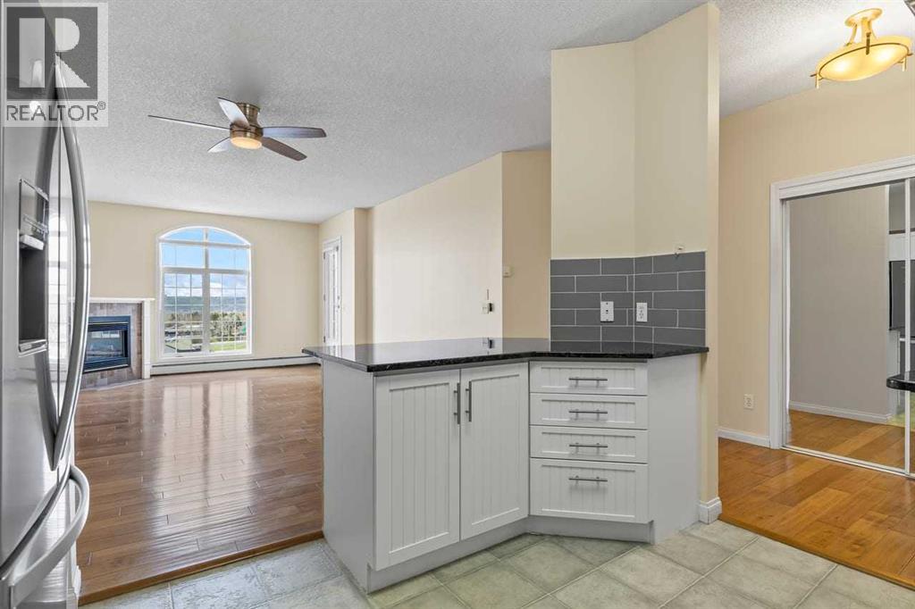 411, 5201 Dalhousie Drive NW, Calgary, Alberta  T3A 5Y7 - Photo 12 - A2309808