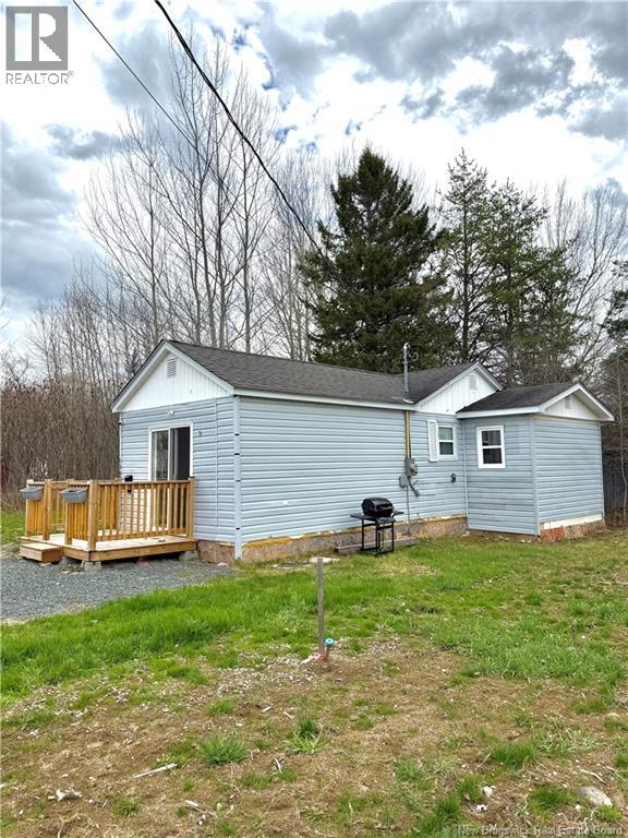 136 Old Ferry Road, Miramichi, New Brunswick E1V 3K8 - Photo 2 - NB139398