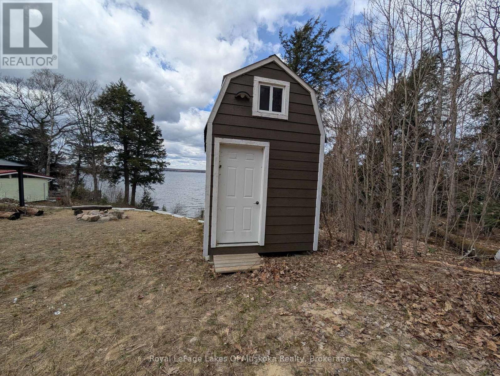 1388 South Lake Bernard Road, Strong, Ontario  P0A 1Z0 - Photo 10 - X13106870