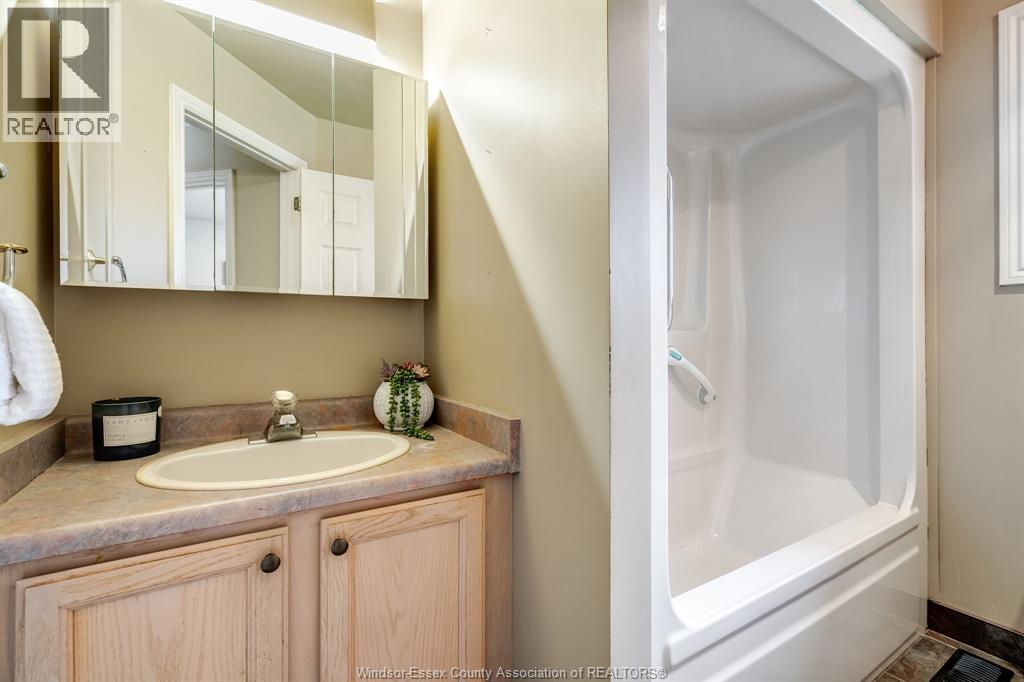 43 Oak Drive, Essex, Ontario  N8M 3C5 - Photo 20 - 26011002