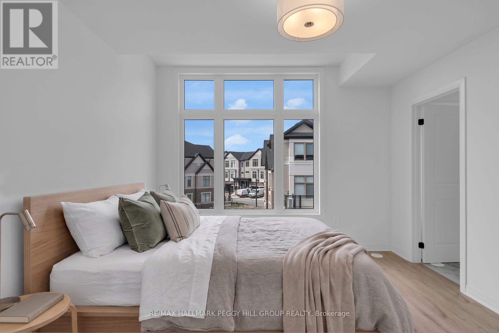 38 Brandon Crescent, New Tecumseth (Tottenham), Ontario  L0G 1W0 - Photo 10 - N12890786