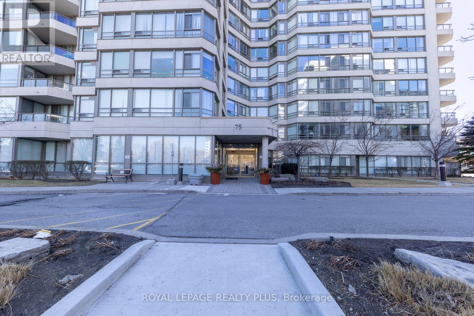 607 - 75 King Street, Mississauga, Ontario  L5A 4G5 - Photo 1 - W13120908