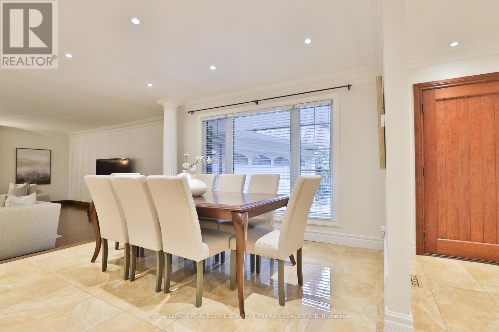 130 Tavistock Square, Oakville, Ontario  L6K 2V2 - Photo 14 - W13120916
