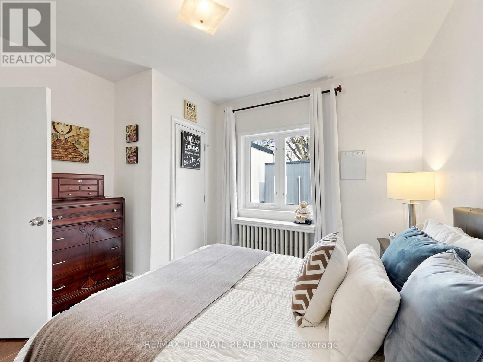 & Laneway House - 35 Blackthorn Avenue, Toronto, Ontario  M6N 3H4 - Photo 21 - W13120942