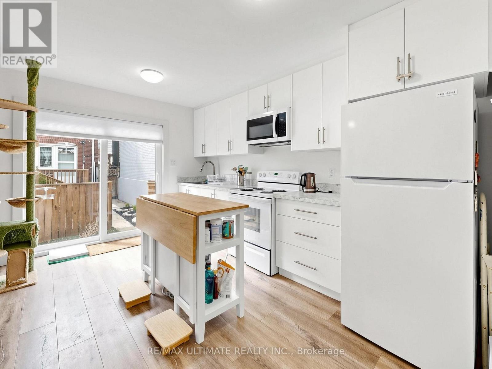 & Laneway House - 35 Blackthorn Avenue, Toronto, Ontario  M6N 3H4 - Photo 34 - W13120942