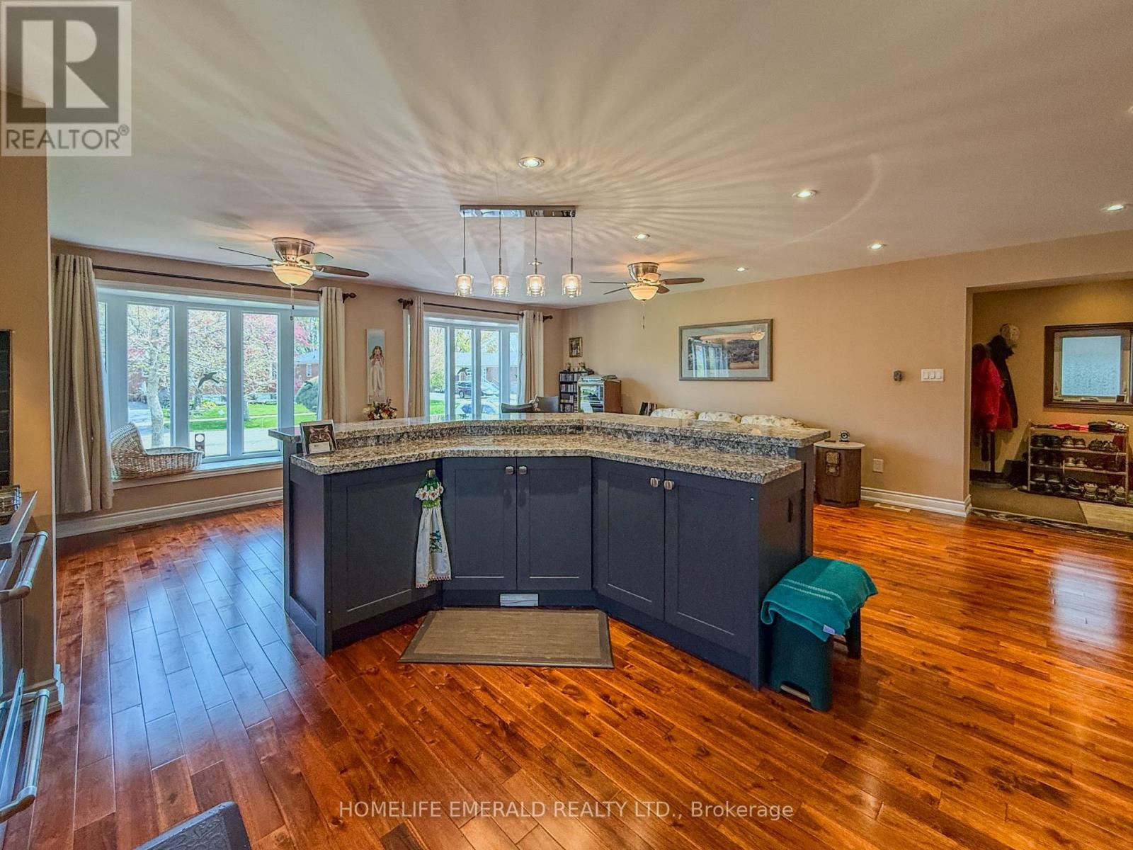26 Koos Road, Toronto, Ontario  M9C 1W3 - Photo 11 - W13120954