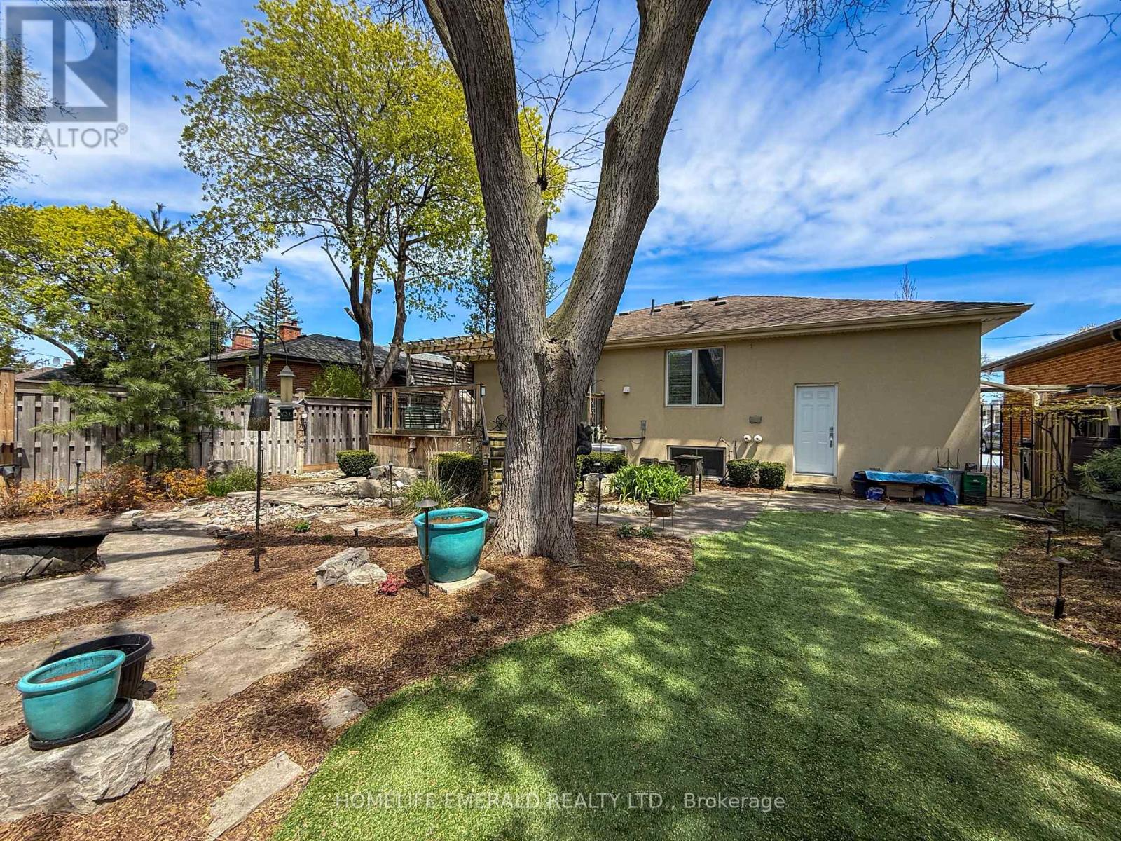 26 Koos Road, Toronto, Ontario  M9C 1W3 - Photo 46 - W13120954