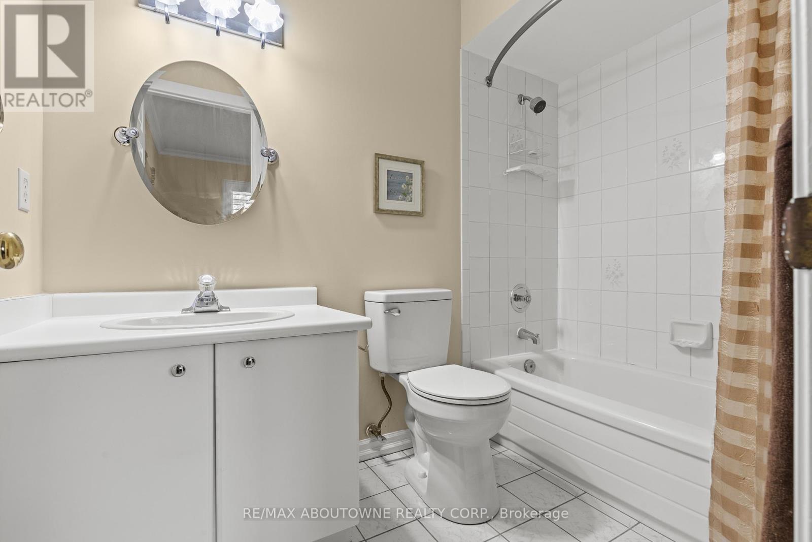 9 - 2230 Walkers Line, Burlington, Ontario  L7M 3Y8 - Photo 25 - W13121092