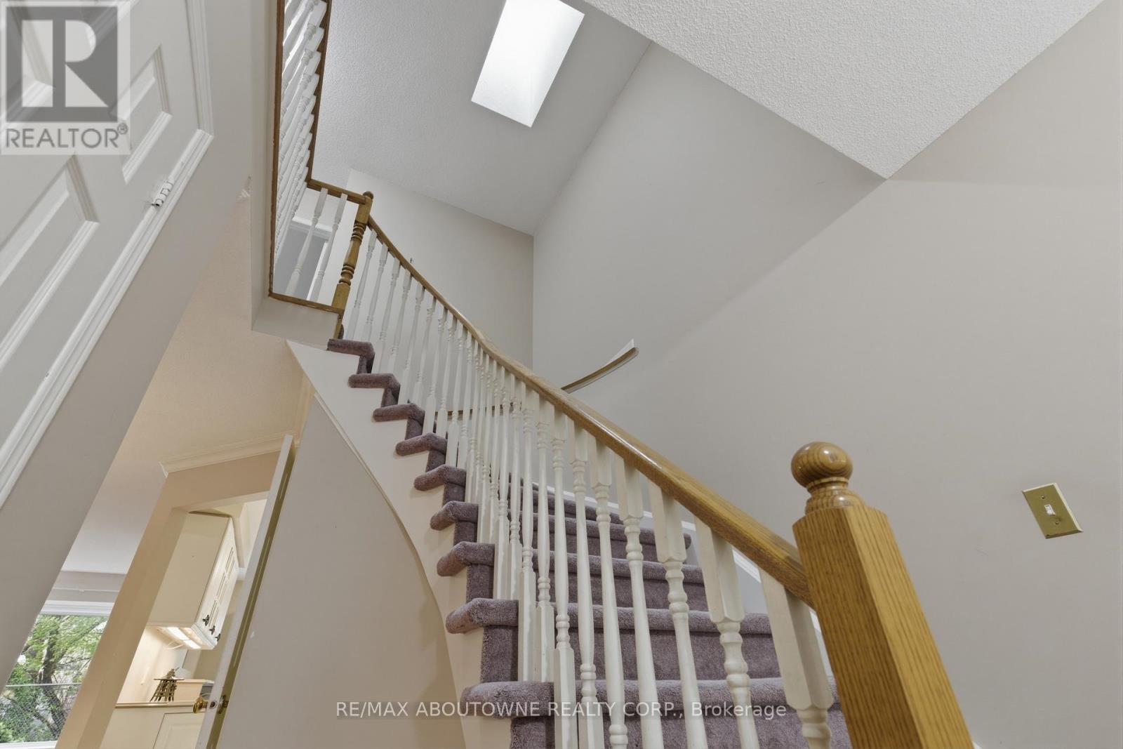 9 - 2230 Walkers Line, Burlington, Ontario  L7M 3Y8 - Photo 7 - W13121092