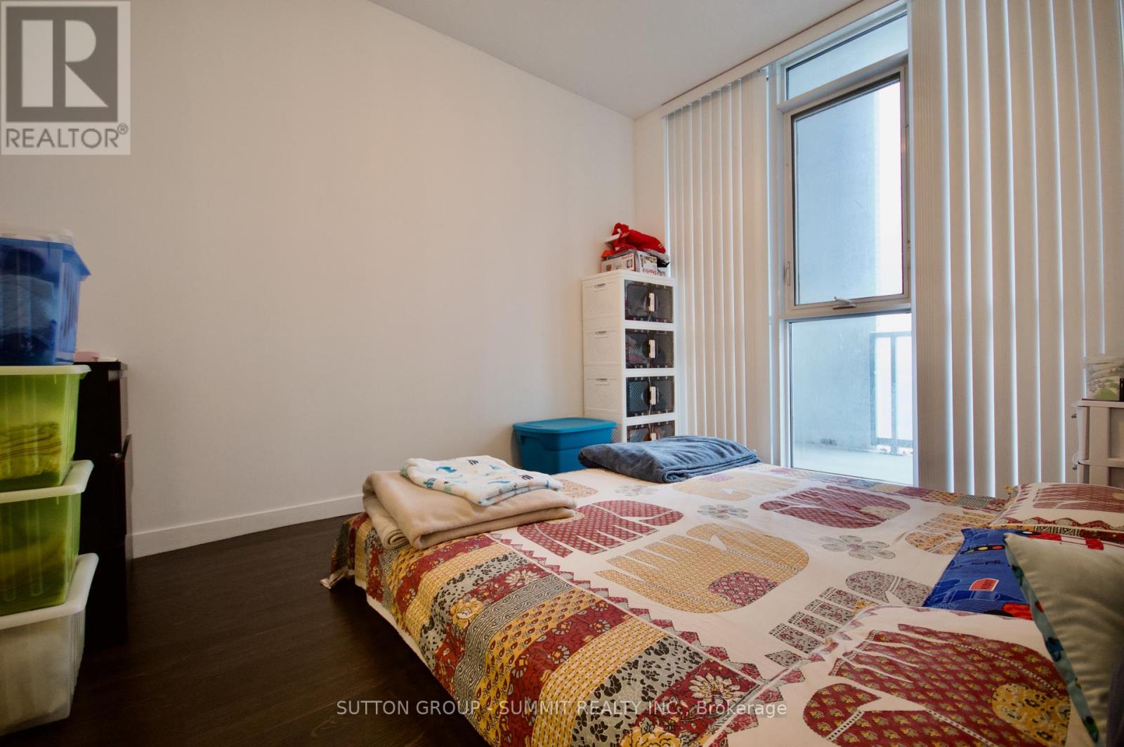 1705 - 2087 Fairview Street, Burlington, Ontario  L7R 0E5 - Photo 5 - W13121214