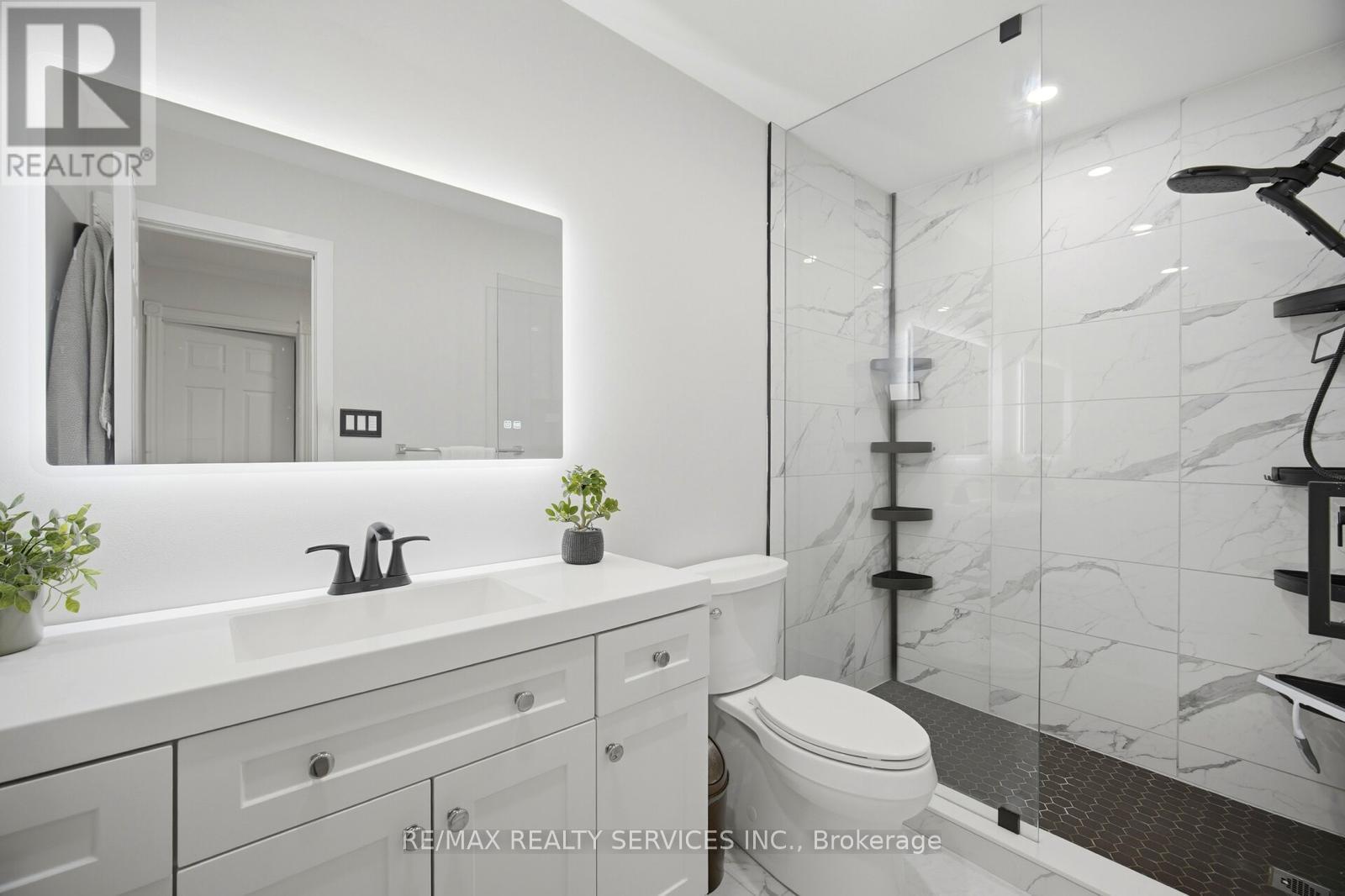 24 Foxacre Row, Brampton, Ontario  L6V 3P5 - Photo 13 - W13121260