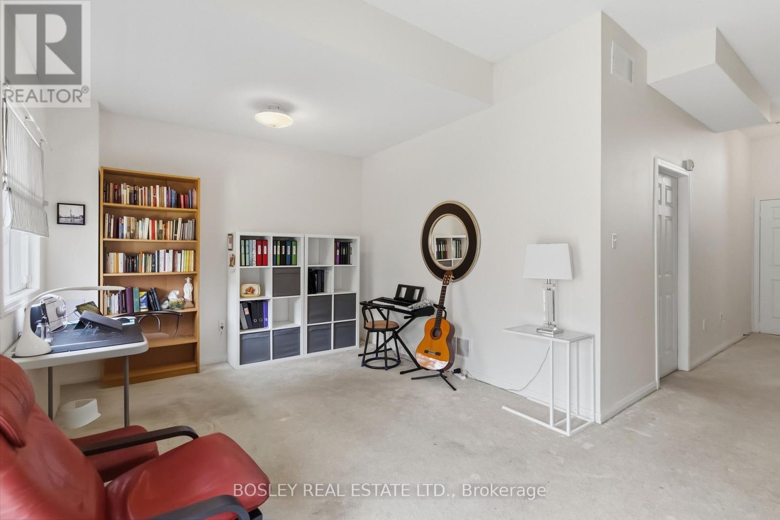 2223 Prescott Place, Burlington, Ontario  L7L 6L3 - Photo 17 - W13121370