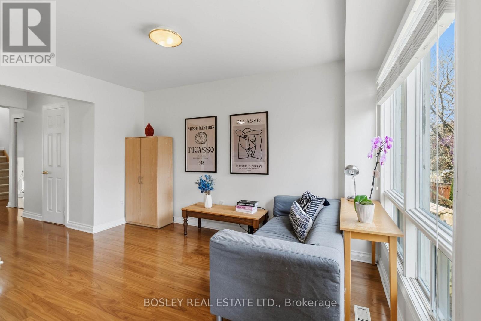 2223 Prescott Place, Burlington, Ontario  L7L 6L3 - Photo 7 - W13121370