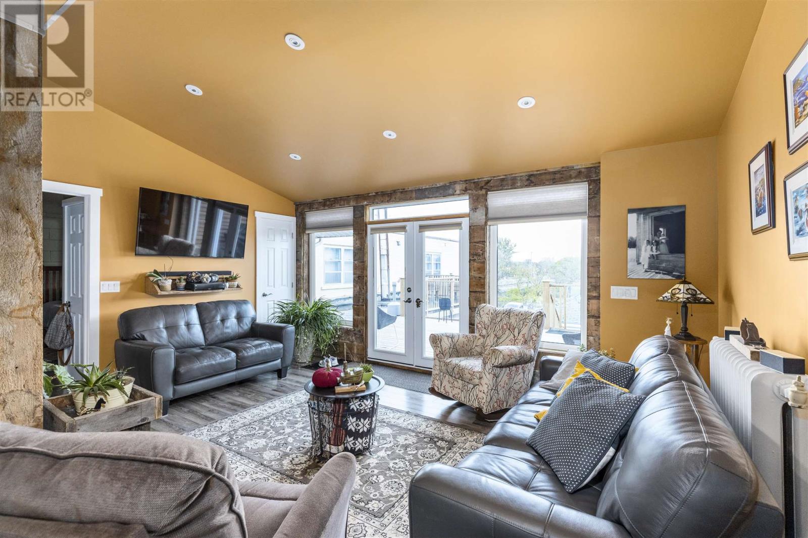 7 Woodward Ave, Blind River, Ontario  P0R 1B0 - Photo 14 - SM260903