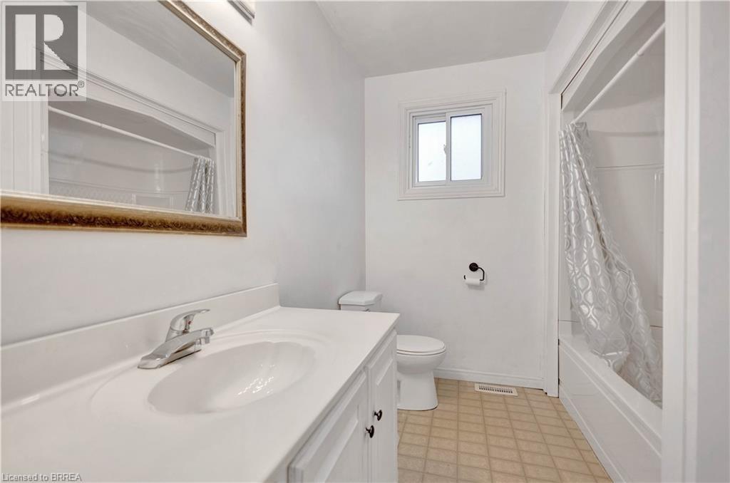 26 October Place, Brantford, Ontario  N3R 7B4 - Photo 18 - 40819381
